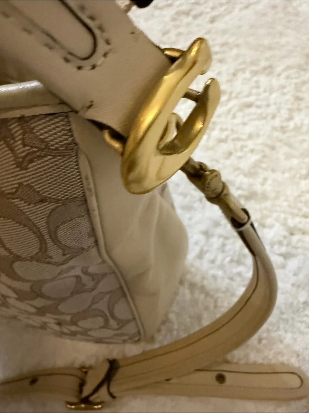 Coach Signature Canvas Hobo in Khaki and Chalk Trim